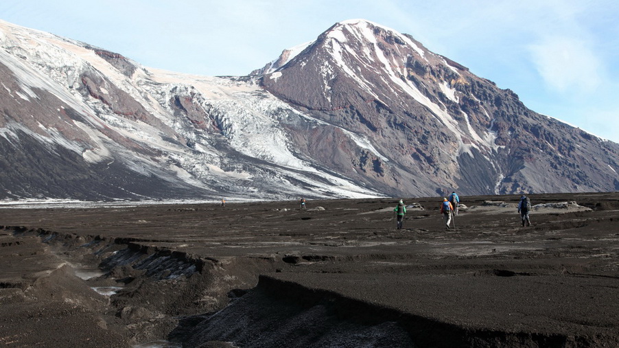 Climbing the Klyuchevskaya Sopka Volcano